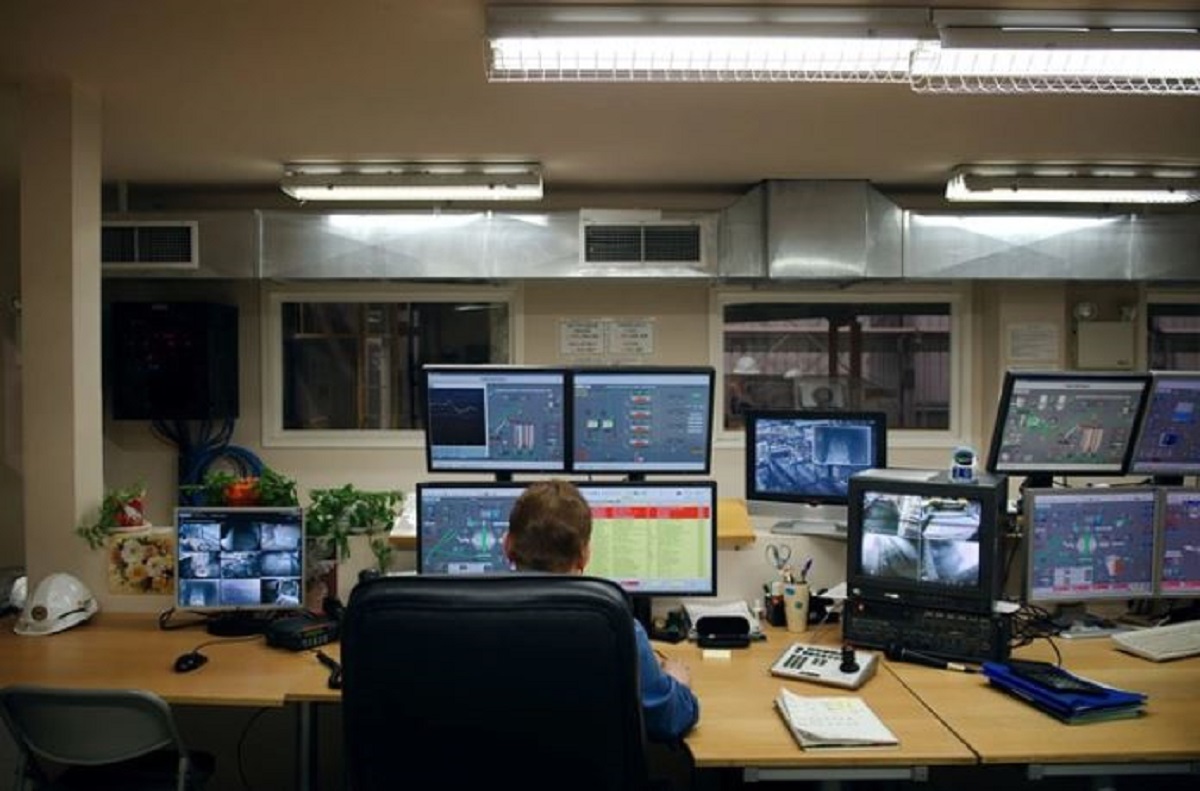 Mỏ vàng khổng lồ “cô đơn” nhất thế giới, vàng lộ thiên cũng không ai dám đến lấy - 9