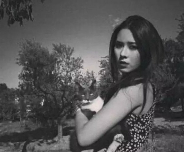 Nhiều người hi vọng Khương Văn có thể cho con gái lai tham gia showbiz vì nhan sắc quá nổi bật.