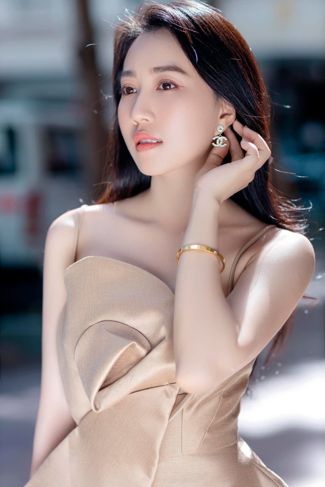Người đẹp amp;#34;khờ bất hạnhamp;#34; nhất VTV: Chia tay tình đầu vì không muốn kết hôn, tự mua nhà tiền tỷ và xế xịn - 2
