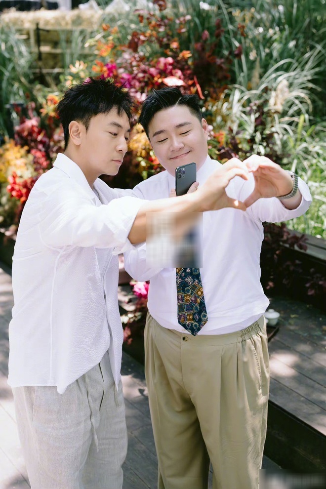 Thích Tiểu Long và Hác Thiệu Văn vẫn có quan hệ rất tốt.