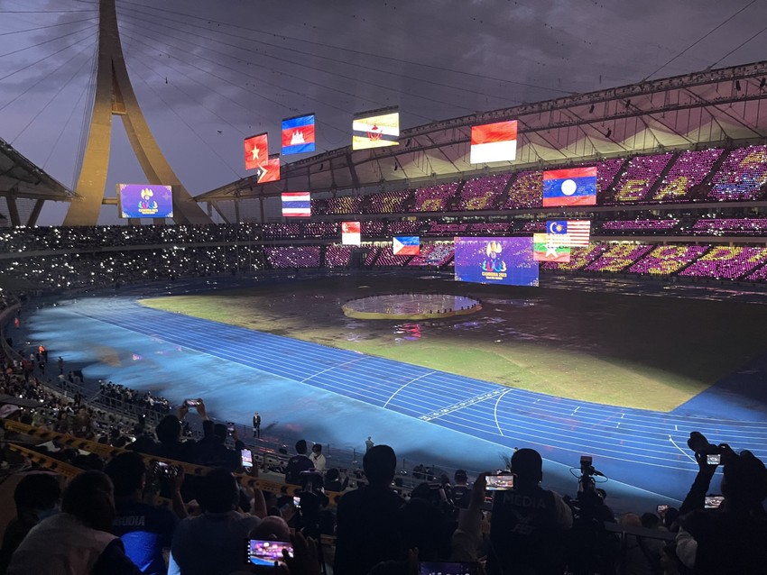 Bế mạc SEA Games 32: Tạm biệt Campuchia, hẹn gặp lại ở Thái Lan - 14