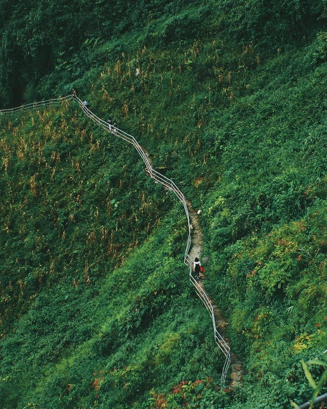 Những cung đèo ở Hà Giang là nơi rất đáng để bạn trải nghiệm những thử thách mạo hiểm (Ảnh:st)