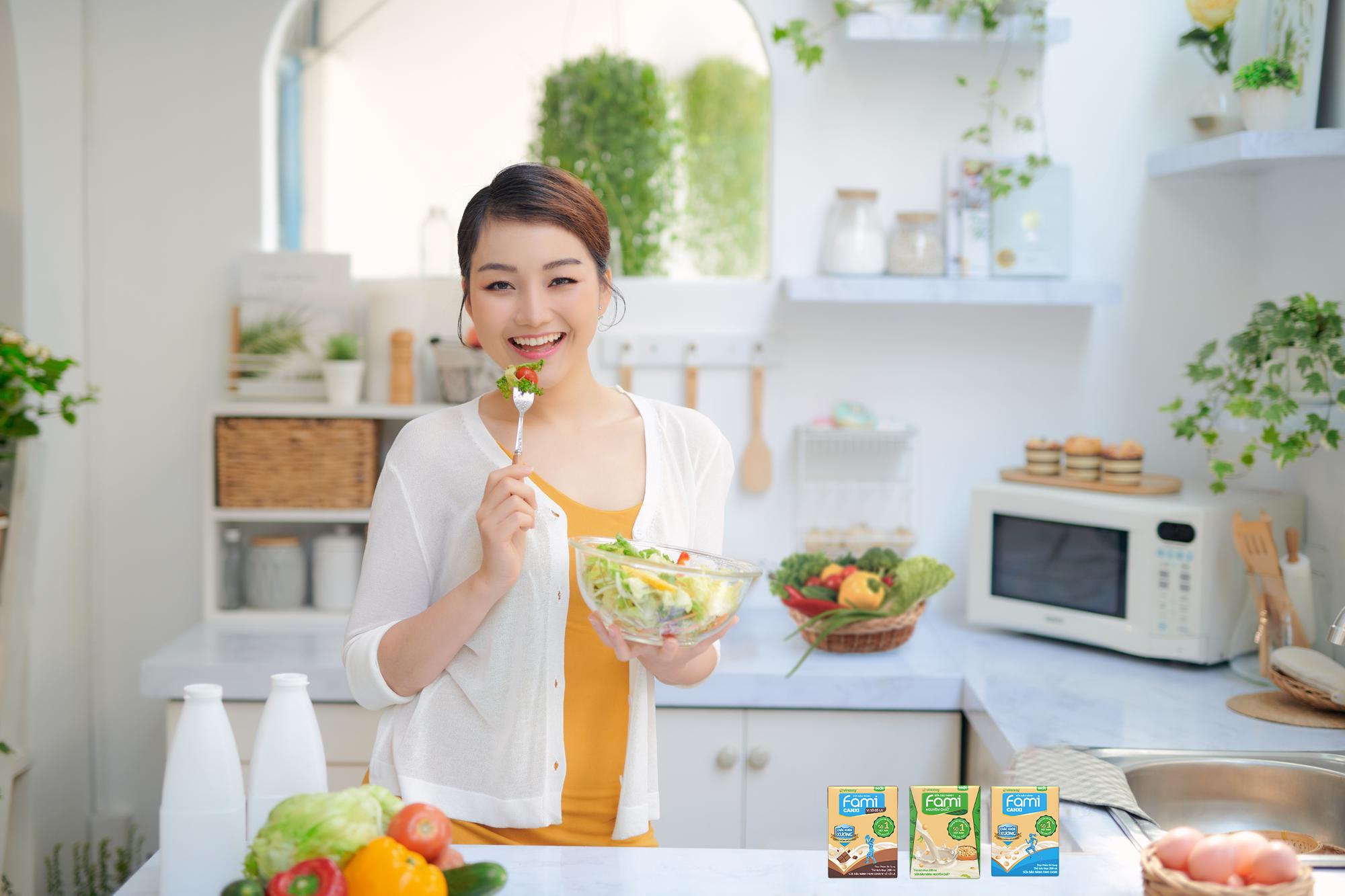 Bắt đầu mỗi ngày với sữa đậu nành là một lựa chọn khôn ngoan vì sức khỏe. Ảnh: ST