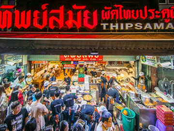 7 quán ăn đông khách nhất Bangkok, du khách nhất định phải thử 1 lần, có quán giành sao Michelin