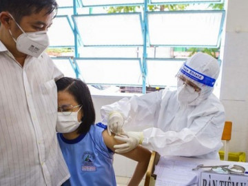 Thủ tướng yêu cầu Bộ Y tế xem xét công bố hết dịch COVID-19