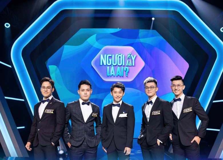 Tóc Tiên và dàn sao bật dậy khỏi ghế vì anh chàng 6 múi cơ bắp, ai ngờ đâu từng là 1 cô gái! - 2