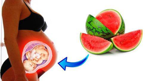 Dưa hấu tốt cho phụ nữ mang thai và sự phát triển của thai nhi.