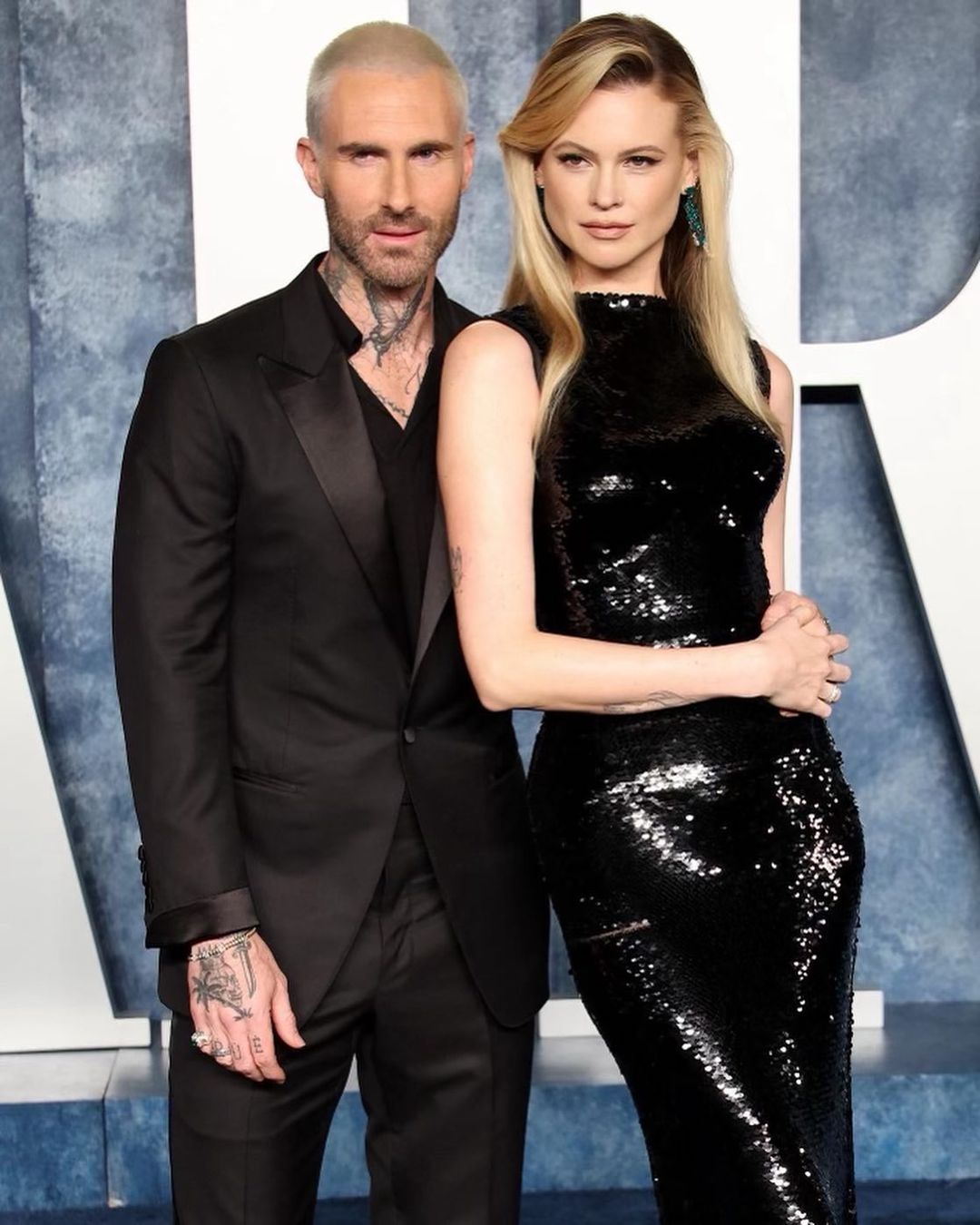 Behati Prinsloo và ông xã Adam Levine xuất hiện trong sự kiện mới đây.