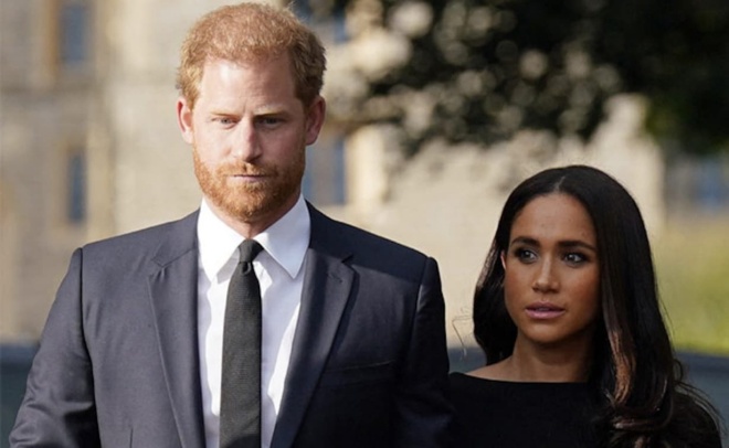 Harry và Meghan hiện đang yêu cầu Backgrid USA giao nộp hình ảnh rượt đuổi.
