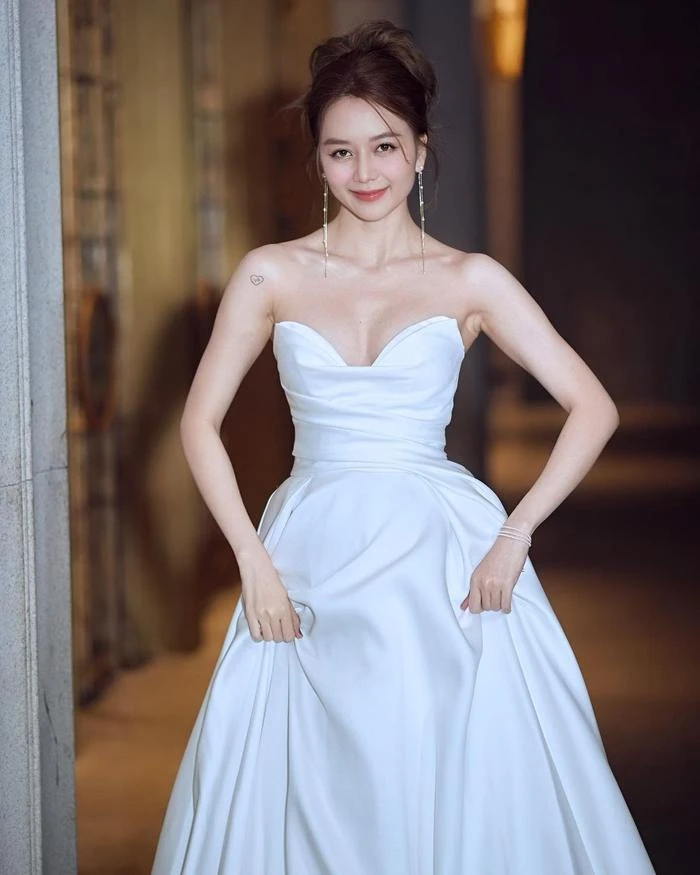 Sao Việt 24h: Ái nữ nhà Khánh Thi trổ tài nhảy múa quá sành, đến mẹ ruột cũng phải há hốc mồm vì bất ngờ - 10