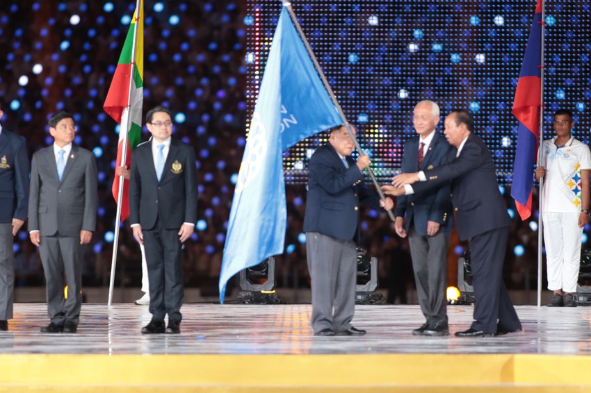 Bế mạc SEA Games 32: Tạm biệt Campuchia, hẹn gặp lại ở Thái Lan - 23