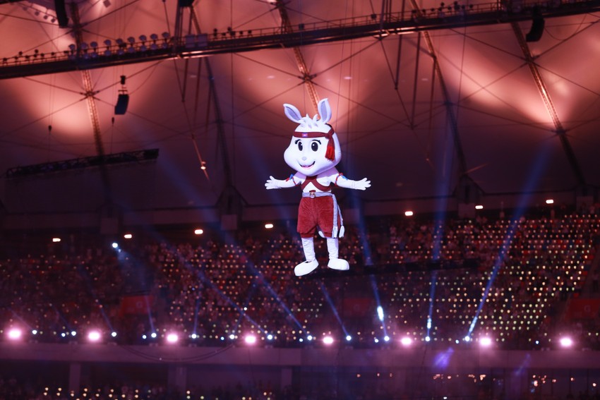 Bế mạc SEA Games 32: Tạm biệt Campuchia, hẹn gặp lại ở Thái Lan - 20