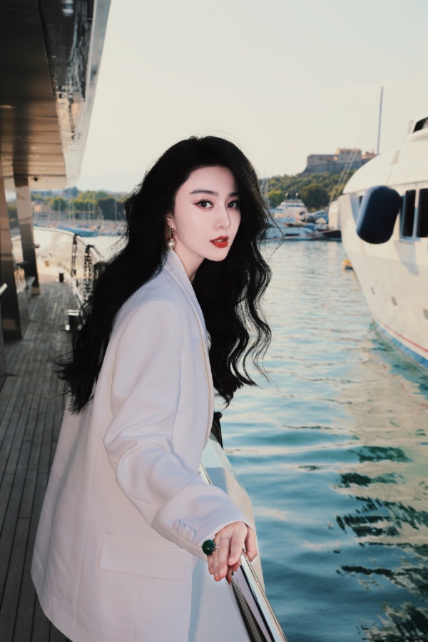 Phạm Băng Băng thực sự tỏa sáng tại Cannes năm nay.