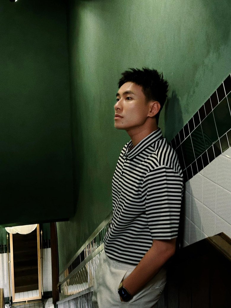 Đổi kiểu tóc ngắn, ngoại hình nam diễn viên đốn tim nhiều fan nữ.