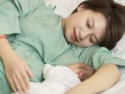 Bà bầu - 5 mốc phục hồi sức khỏe sau sinh, cần chăm sóc đặc biệt cho mẹ và bé