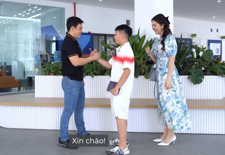 img srchttps://cdn.eva.vn/upload/2-2023/images/2023-05-24/nu-btv-vtv-la-dai-gia-cua-vo-nsnd-cong-ly-lo-anh-doi-thuong-giau-chong-nhung-cong-khai-quy-tu-dien-t-tony5-1684922327-670-width780height483.jpg width660 /