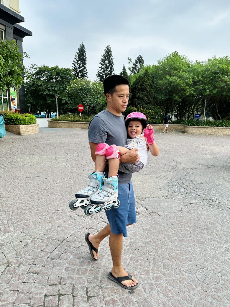 Bé Bơ năng động với những trò chơi cảm giác mạnh.