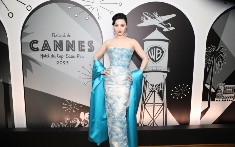 Mới đây, Phạm Băng Băng vừa dự tiệc ở Cannes 76 với phong cách nổi bật.
