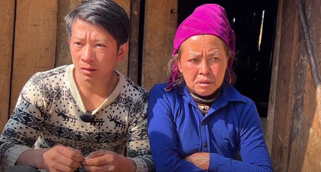 Cặp đôi dù chênh lệch tuối tác nhưng sống hoà thuận, yêu thương nhau.