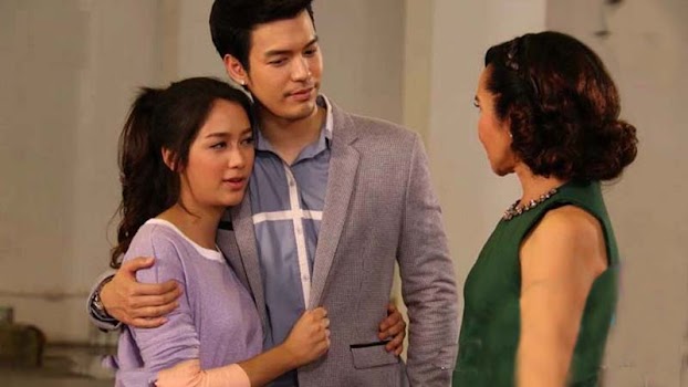 Nhìn con gái bầu tháng cuối thai kỳ cười tươi rói bên chồng mà tôi buốt hết ruột gan. (Ảnh minh họa)