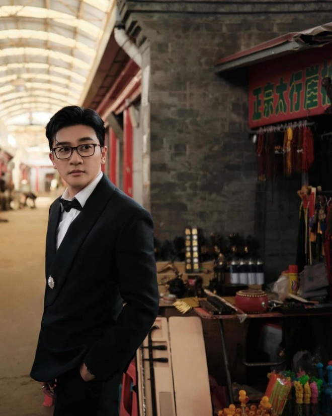 Đến giờ, khán giả vẫn nhớ đến Tô Hữu Bằng với hình ảnh chàng Ngũ A Ca đẹp trai, đáng yêu.