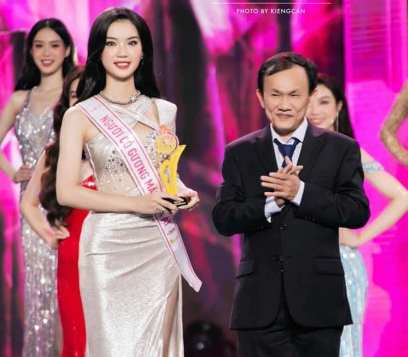 Người đẹp có gương mặt khả ái. Dừng chân ở top 5 HHVN 2022, khán giả tin rằng người đẹp Bắc Giang vẫn còn nhiều cơ hội tỏa sáng trong những cuộc thi khác.
