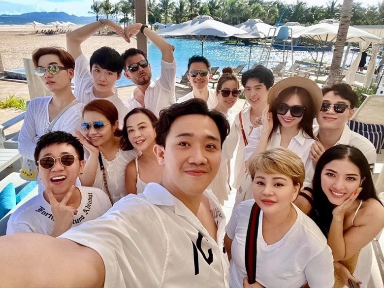 Hội bạn thân của Trấn Thành hầu hết là những ngôi sao hoạt động trong lĩnh vực diễn xuất, âm nhạc.