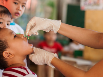 Triển khai chiến dịch cho trẻ uống Vitamin A trên toàn quốc