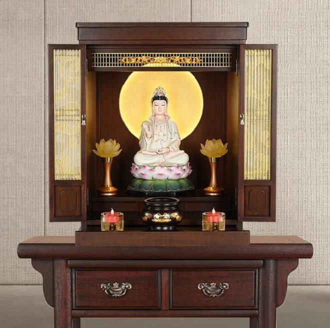 Đặt bàn thờ Phật trong nhà nhớ 4 nguyên tắc này, gia đạo bình an, gặp nhiều may mắn - 1