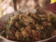 Xem ăn chơi - Thứ nhìn rất ghê, xưa ít ai dám ăn, giờ thành đặc sản được nhà hàng cao cấp "săn lùng", 120.000 đồng/kg