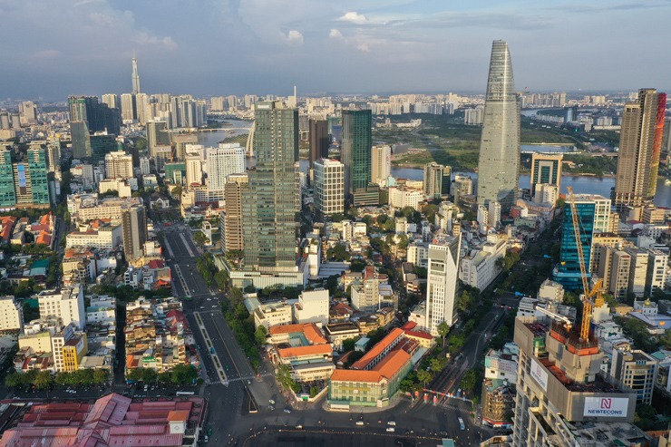 8 chính sách mới có hiệu lực từ tháng 6/2023, ai cũng cần biết: 5 trường hợp không được tham gia bán hàng đa cấp - 3