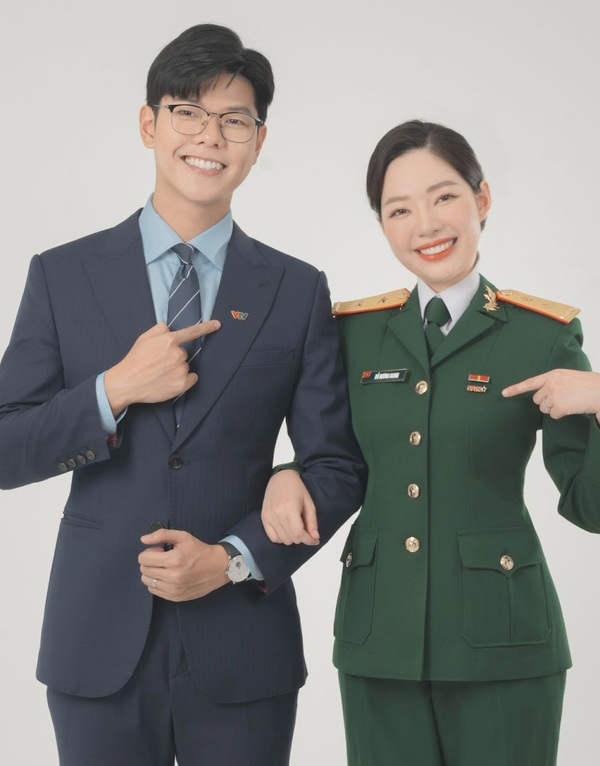 Vợ chồng MC Mạnh Cường - Hương Giang có chuyện tình đẹp.