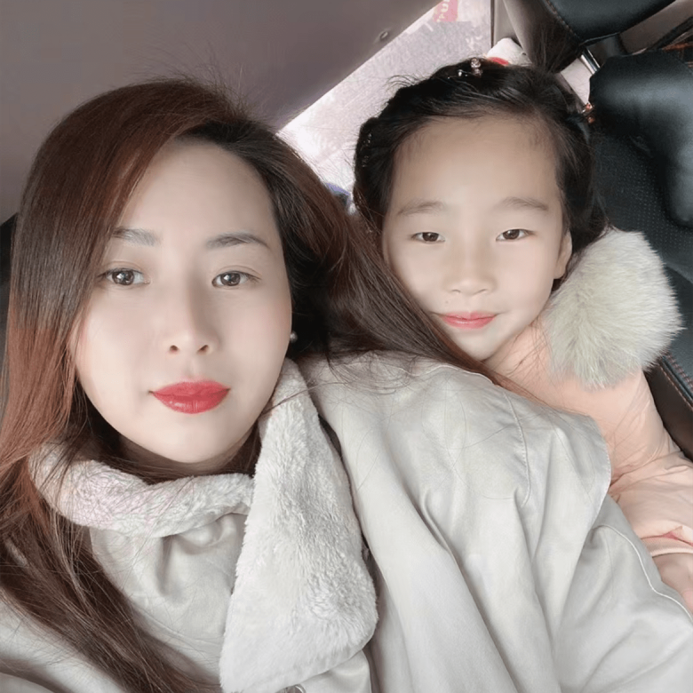 Bị băng huyết sau sinh, sản phụ chấp nhận mất chân và tử cung để sống tiếp nhưng vẫn phải rời xa con 9 ngày tuổi - 1