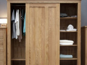 Tin tức - Mẹ nói đã cho con gái làm con nuôi, nào ngờ người bà phát hiện sự thật khủng khiếp trong tủ quần áo