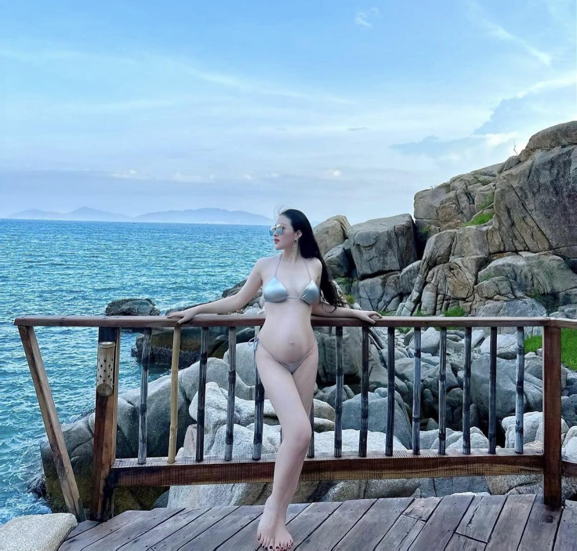 amp;#34;Cô dâu 200 cây vàng Nam Địnhamp;#34; giữ vóc dáng thon thả dù đang mang bầu lần 3 - 2