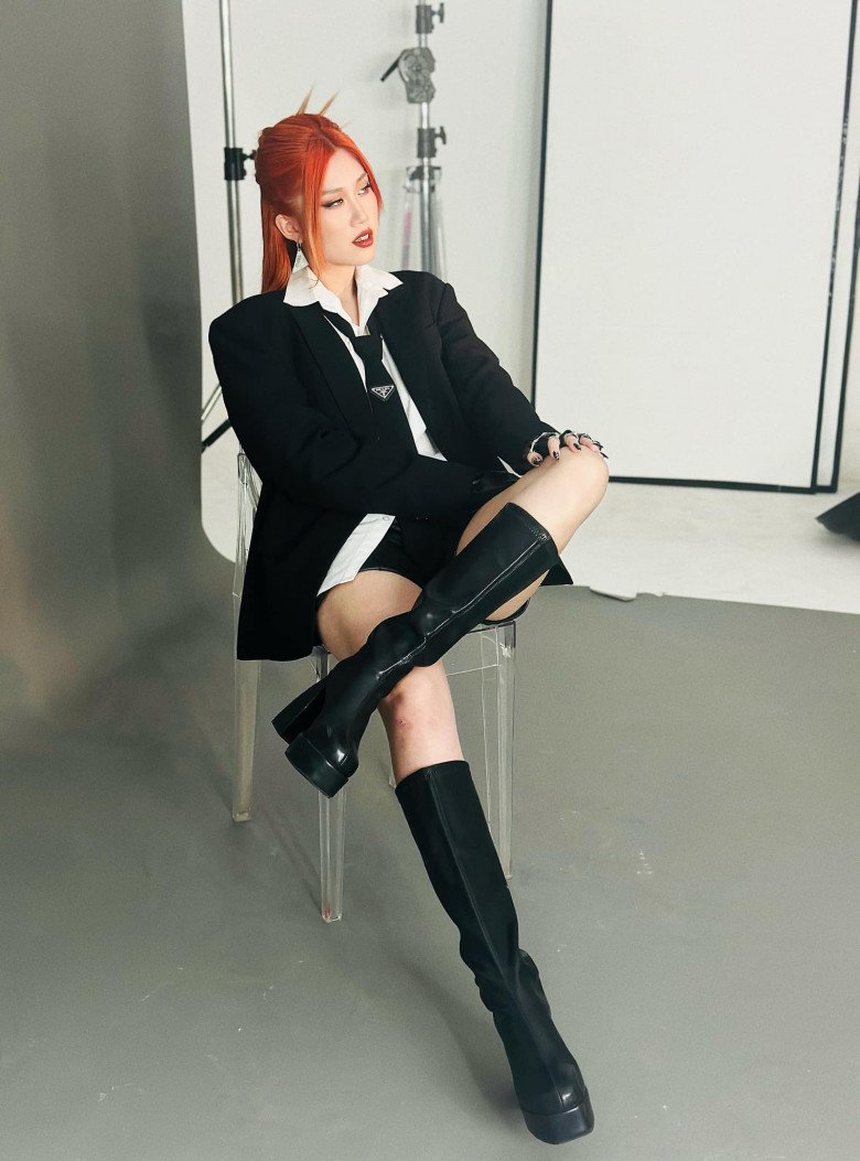 MC Cát Tường cho biết có amp;#34;vốn bựamp;#34;, tuyển chồng tuyển luôn con rể để chơi chung với nhau - 11