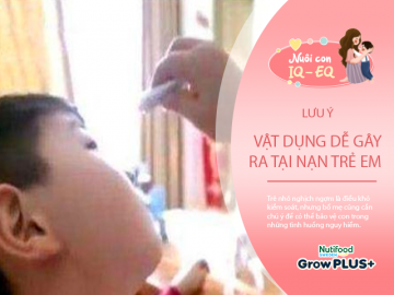 Con trai 3 tuổi vô tình nhỏ keo 502 vào mắt, ông bố cứu con bằng một hành động không ai ngờ tới