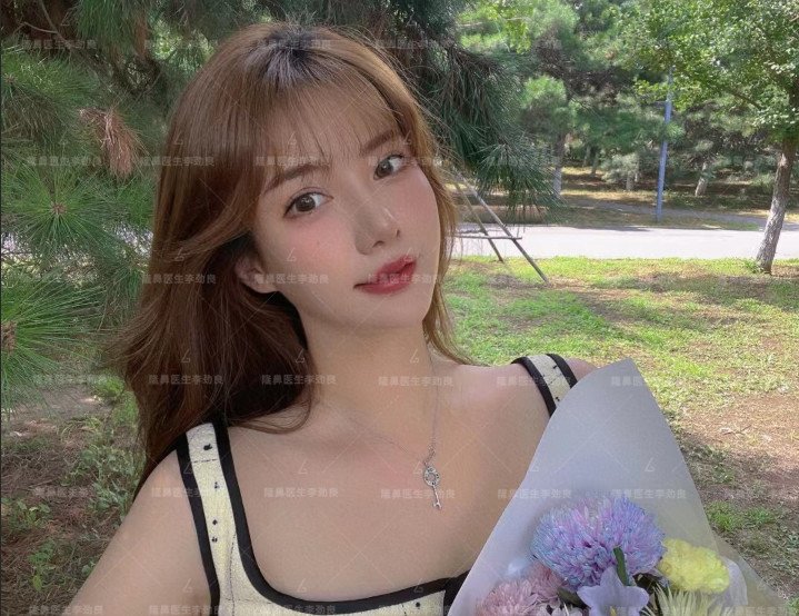 View - Muốn đẹp nhưng không đụng dao kéo, cô gái xỏ 16 sợi chỉ vào mũi và cái kết đau đớn