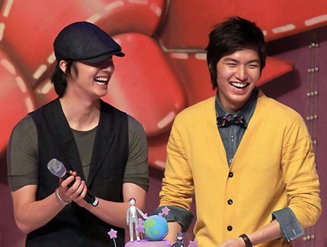 Lee Min Ho và Jung Il Woo là bạn thân lâu năm của nhau.