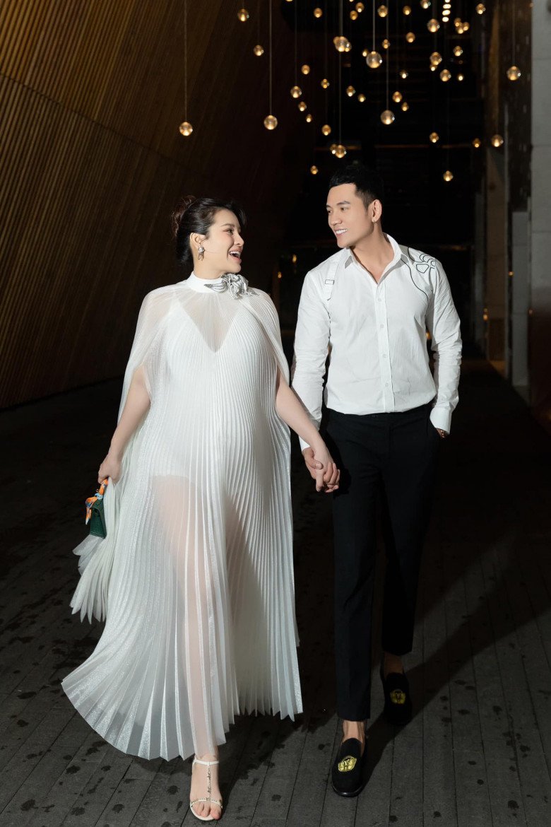 Những ngày cuối thai kỳ, Phương Trinh thường bị mất ngủ.