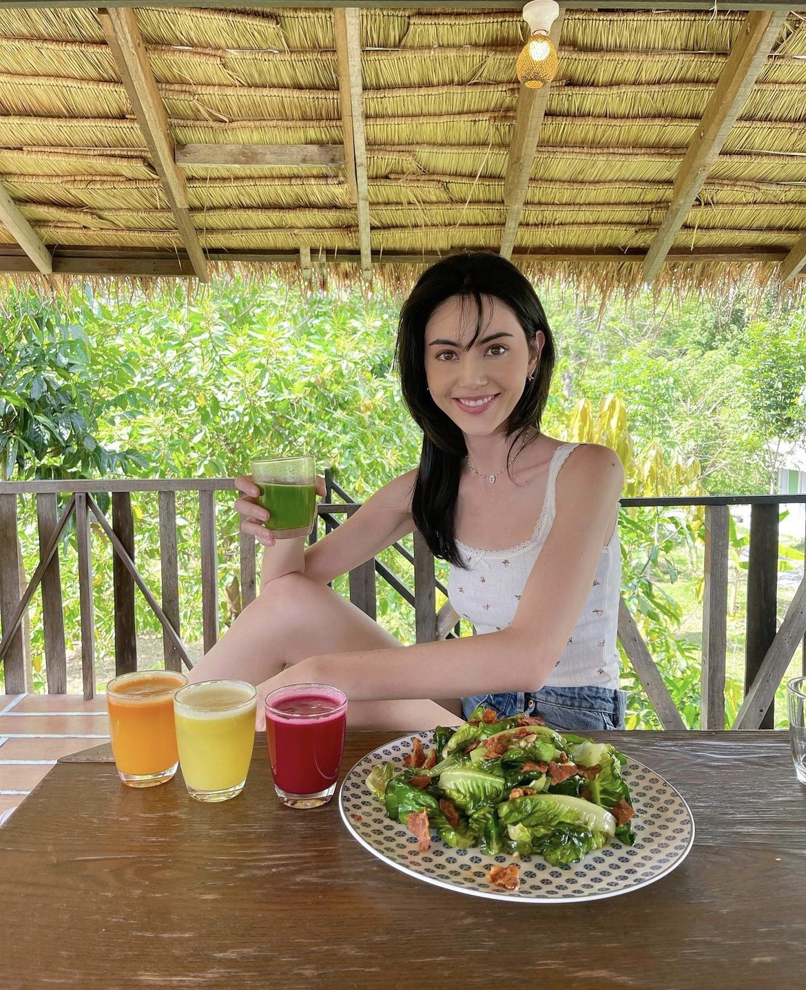Ma nữ đẹp nhất Thái Lan có eo amp;#34;siêu thựcamp;#34;, dân tình hoài nghi bỏ đói bản thân để gầy - 7