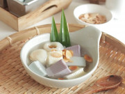 Tranh thủ vải vào mùa, làm ngay chè khúc bạch tươi mát thơm ngon, beo béo giải nhiệt ngày hè