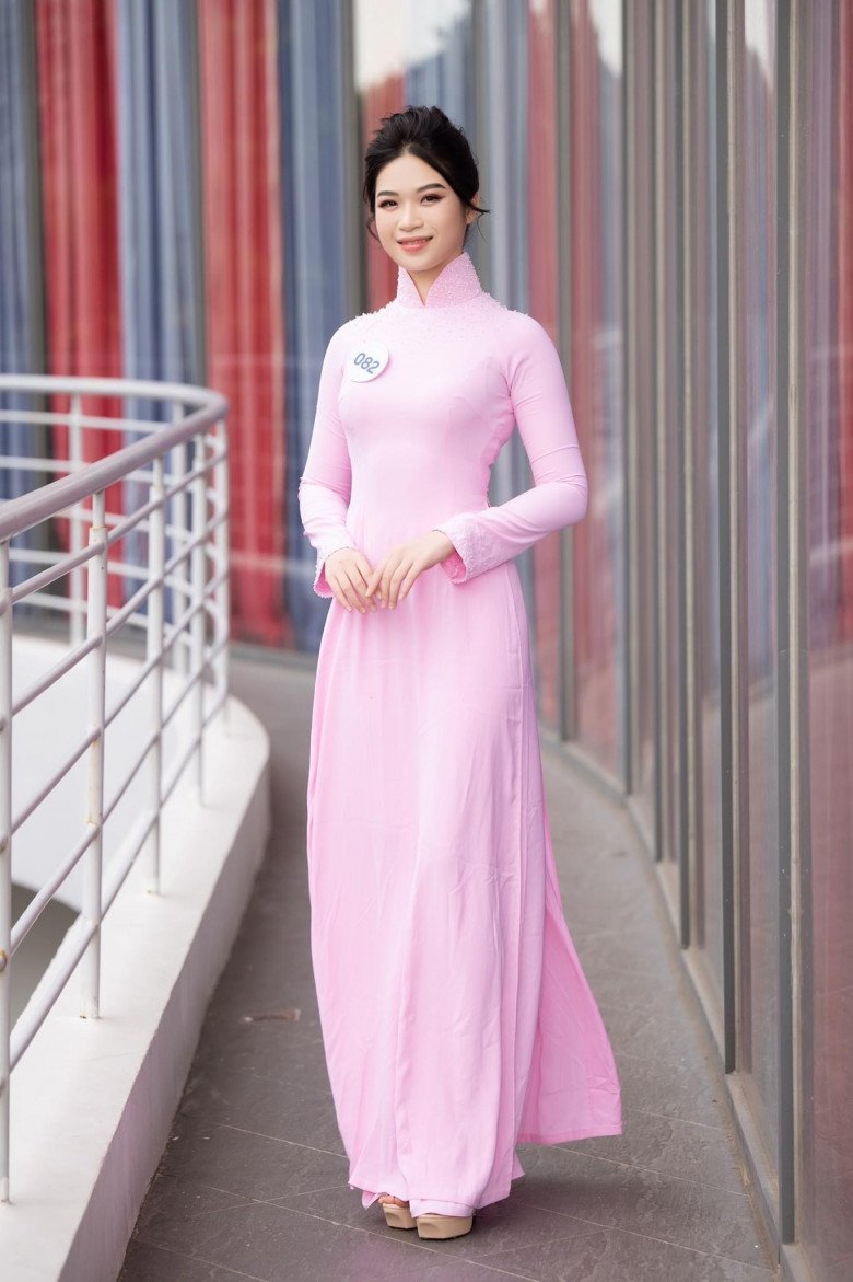 Hi hữu: Nữ sinh Y khoa biết 5 thứ tiếng bị BTC Miss World Vietnam amp;#34;chặn đườngamp;#34; đạt vương miện Hoa hậu - 1