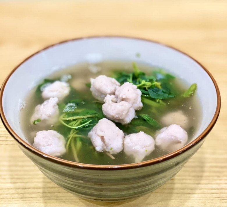 amp;#34;Bà ngoại nhà người taamp;#34; chăm con gái ở cữ: Tỉ mỉ nấu cả trăm món ăn, món nào nhìn cũng ngon miệng ngon mắt - 7