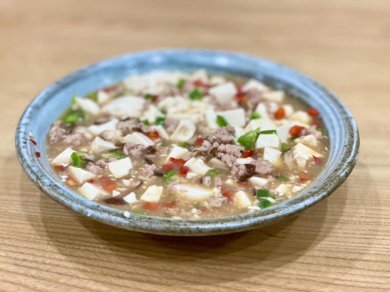 amp;#34;Bà ngoại nhà người taamp;#34; chăm con gái ở cữ: Tỉ mỉ nấu cả trăm món ăn, món nào nhìn cũng ngon miệng ngon mắt - 10