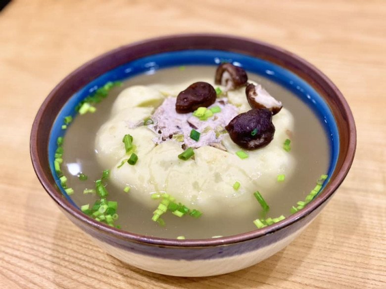 amp;#34;Bà ngoại nhà người taamp;#34; chăm con gái ở cữ: Tỉ mỉ nấu cả trăm món ăn, món nào nhìn cũng ngon miệng ngon mắt - 11