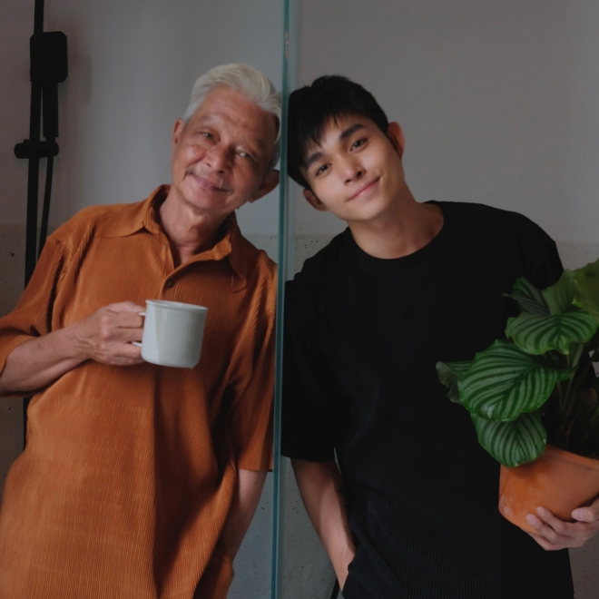 Jun Phạm và bố.