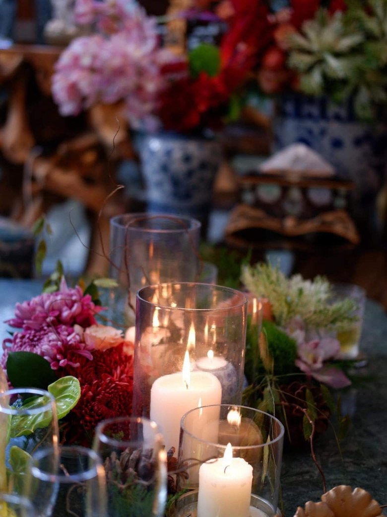 Mỗi dịp lễ khác trong năm, anh cũng thay đổi cách bài trí để thêm phần mới lạ cho không gian sống của mình.