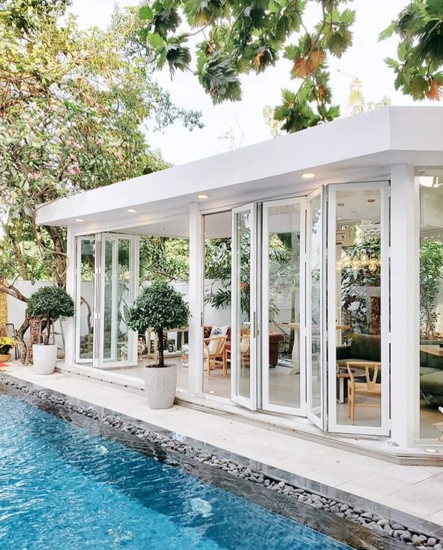 img srchttps://cdn.eva.vn/upload/2-2023/images/2023-06-13/vi-ca-map-la-ong-mai-cua-hoa-hau-dang-thu-thao-doc-than-giau-co-tuoi-40-song-trong-biet-thu-rong-men-118270254-10157088188206986-40-5155-6521-159893406-1686649306-167-width680height510.jpg width660 /