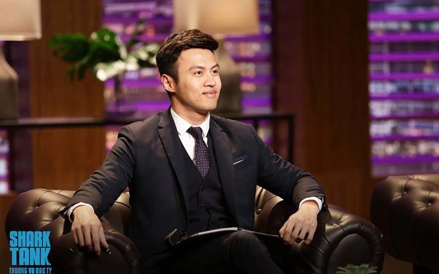 Shark Khoa gây ấn tượng ở Shark Tank mùa 1, trở thành soái ca trẻ nhất chương trình.